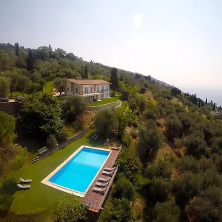 Paola Apartment Torri Del Benaco