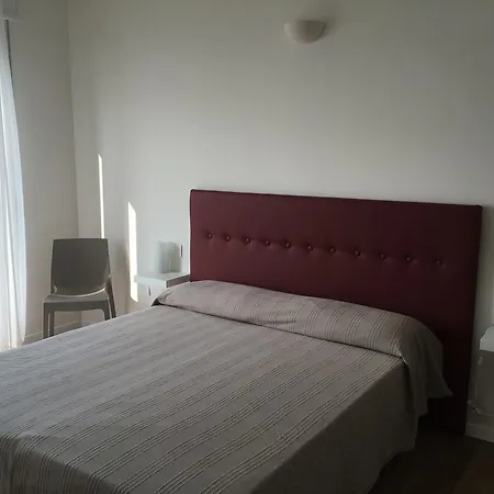 Paola Apartment Torri Del Benaco