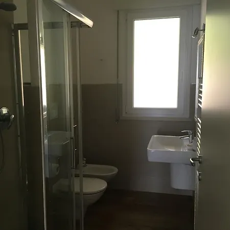 Paola Torri Del Benaco