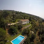 Paola Torri Del Benaco