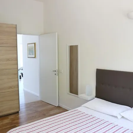 Appartement Paola *